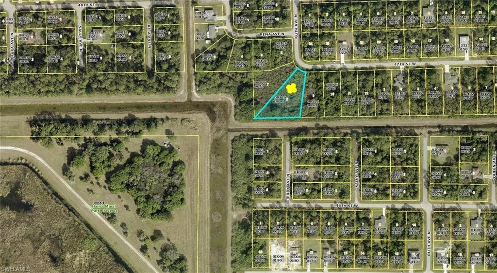 3223 47th ST W LEHIGH ACRES, FL 33971