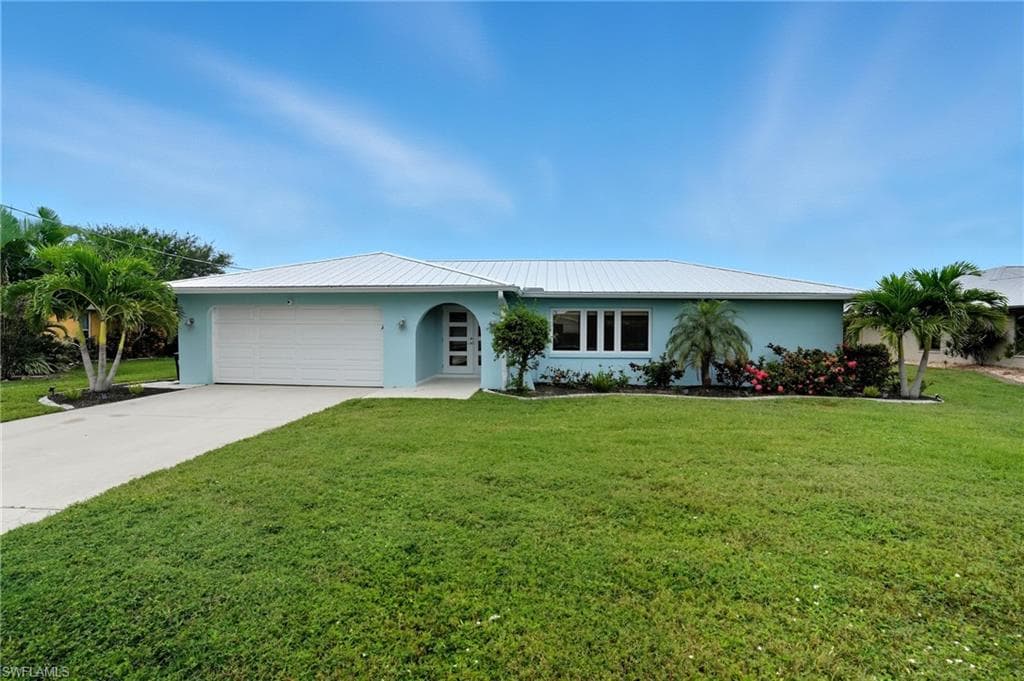 6163 Plumosa AVE FORT MYERS, FL 33908