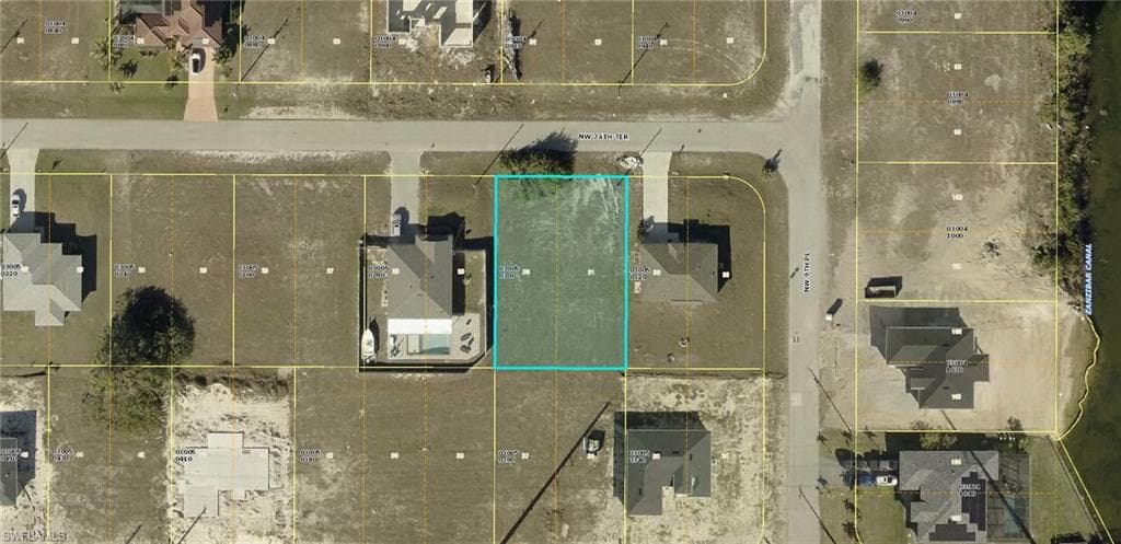 912 NW 24th TER CAPE CORAL, FL 33993