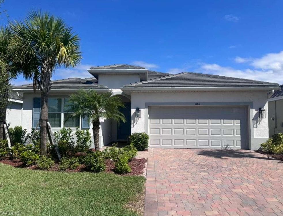 3983 E Hampton CIR ALVA, FL 33920