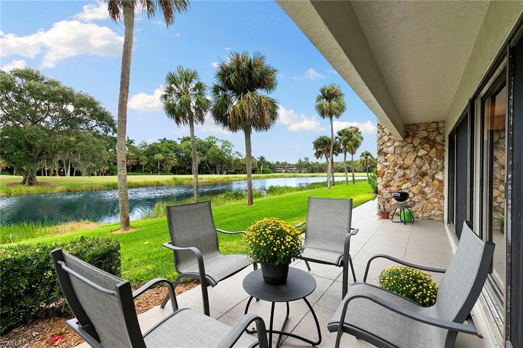 112 Wilderness DR 123 NAPLES, FL 34105