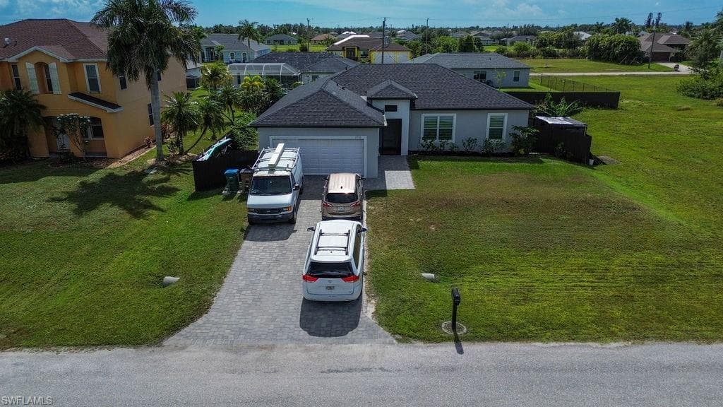 2750 NW 4th TER CAPE CORAL, FL 33993