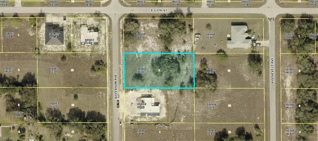 1620 JEFFERSON AVE LEHIGH ACRES, FL 33972
