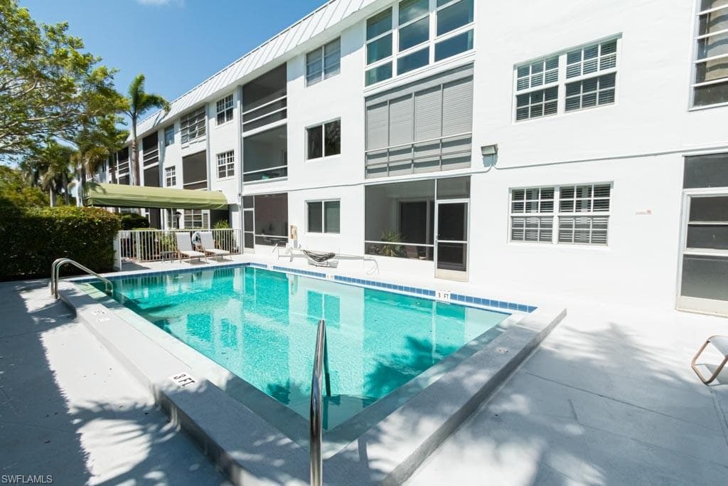 72 7th ST S 203 NAPLES, FL 34102