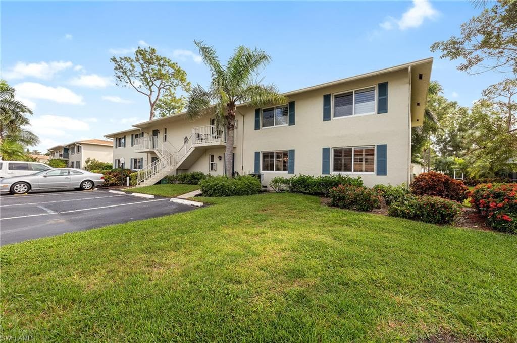 232 Memory LN 1 NAPLES, FL 34112