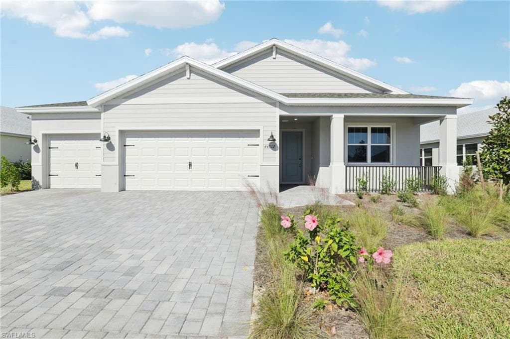 44512 Frontier DR PUNTA GORDA, FL 33982