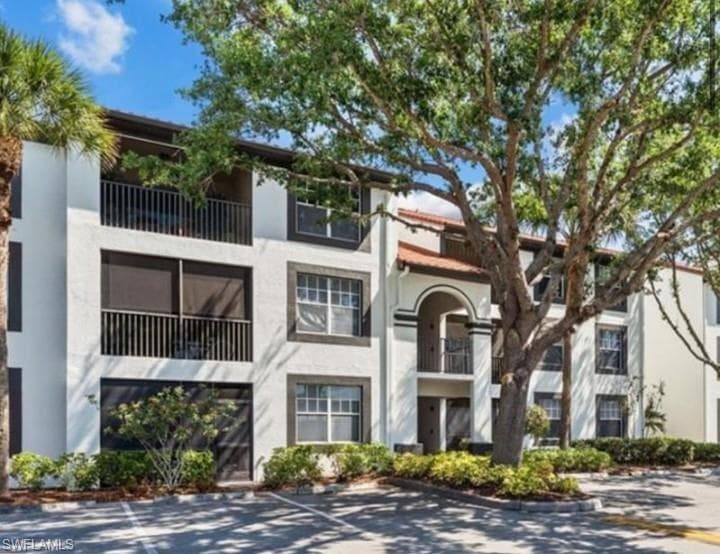 7940 Preserve CIR 914 NAPLES, FL 34119