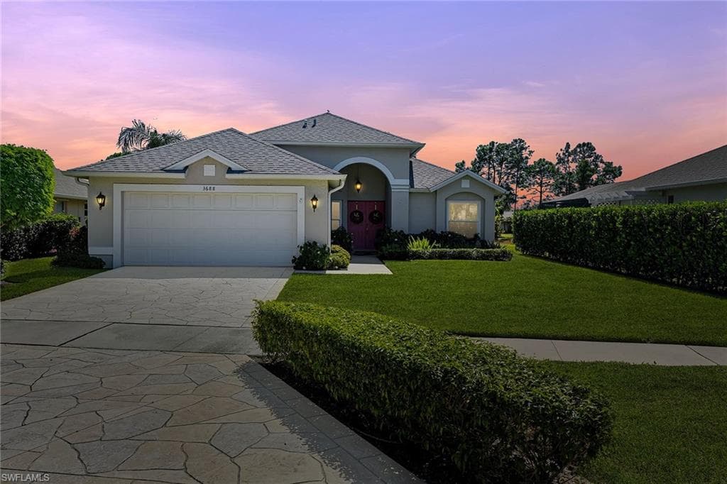 3688 Kent DR NAPLES, FL 34112