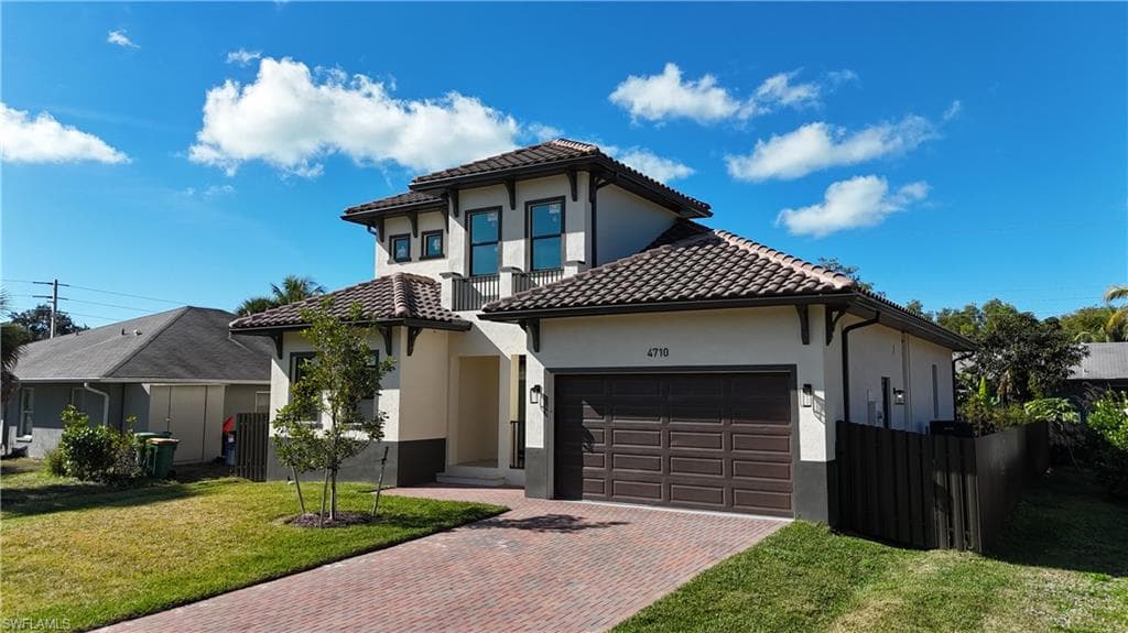 4710 Acadia LN NAPLES, FL 34112