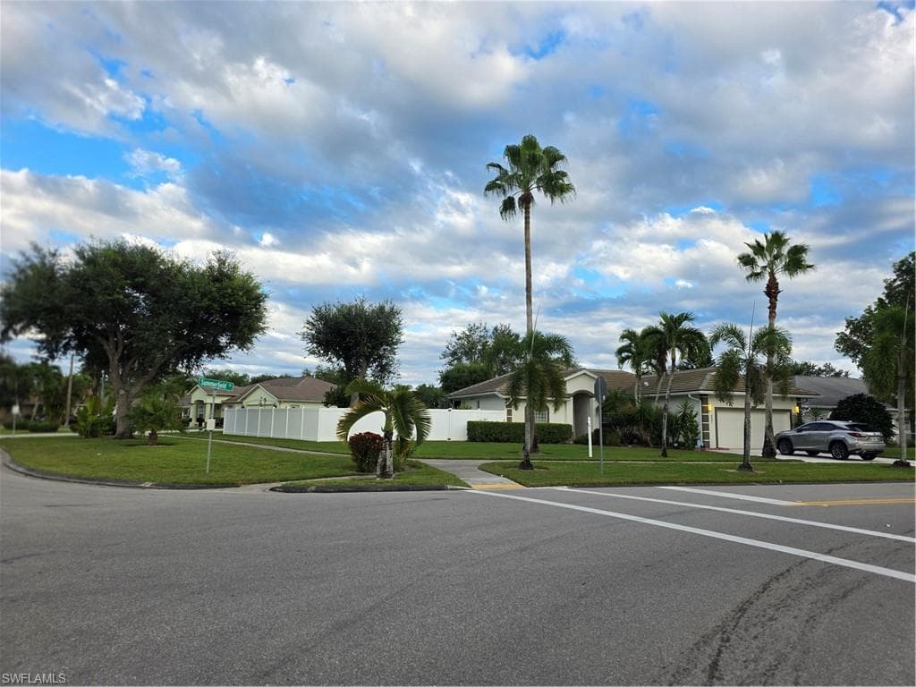 857 Summerfield DR NAPLES, FL 34120