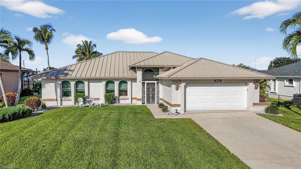 4306 SW 3rd AVE CAPE CORAL, FL 33914