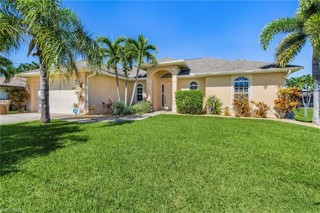 217 SW 43rd TER CAPE CORAL, FL 33914