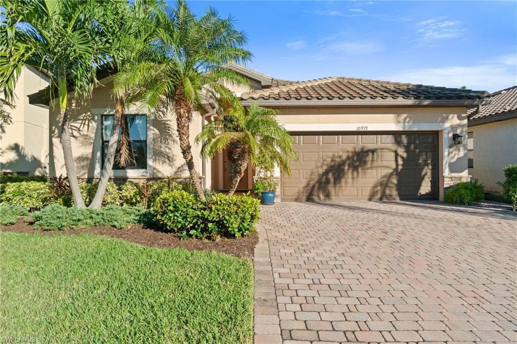 10919 Cherry Laurel DR FORT MYERS, FL 33912