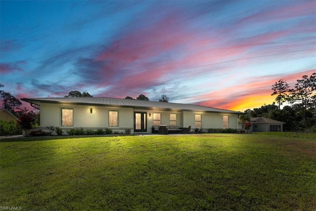 1440 8th ST NE NAPLES, FL 34120