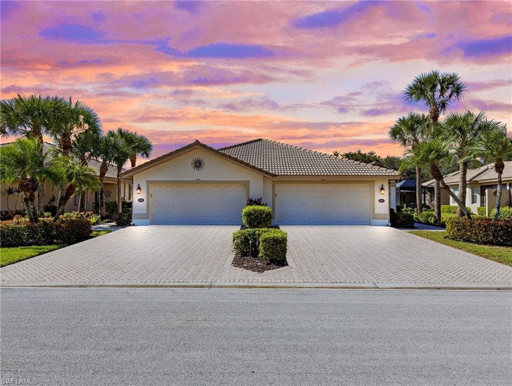 13674 Martone CT ESTERO, FL 33928