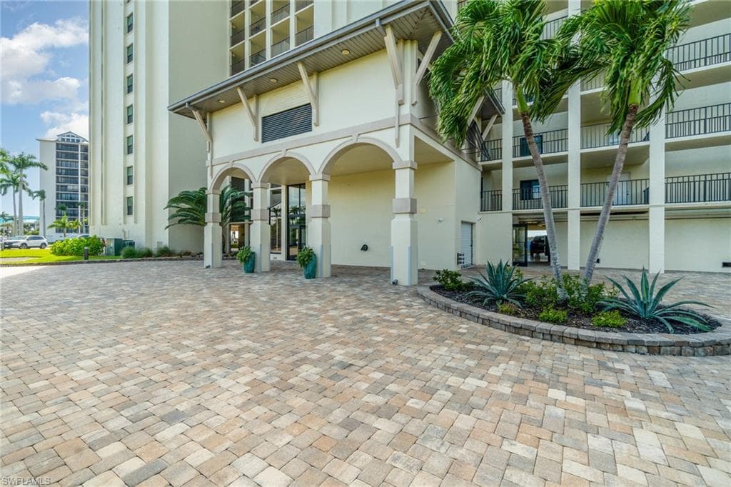 17080 Harbour Point DR 7C FORT MYERS, FL 33908