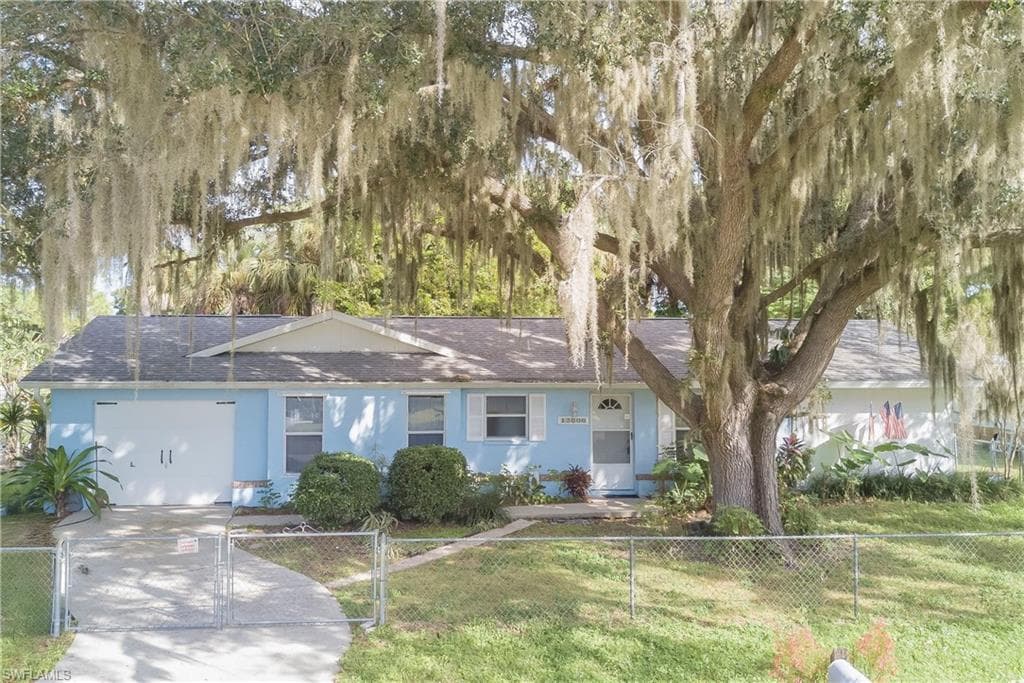 12606 6th ST FORT MYERS, FL 33905