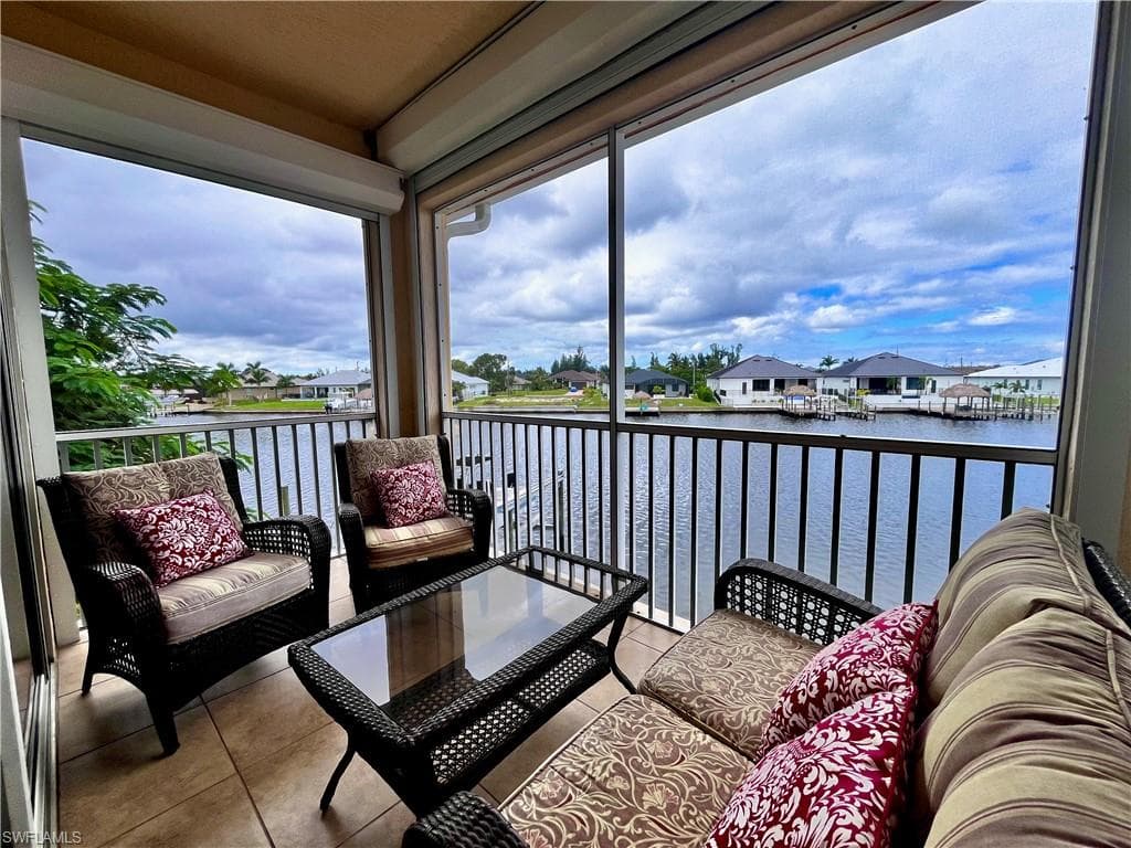 190 Shadroe Cove CIR 703 CAPE CORAL, FL 33991