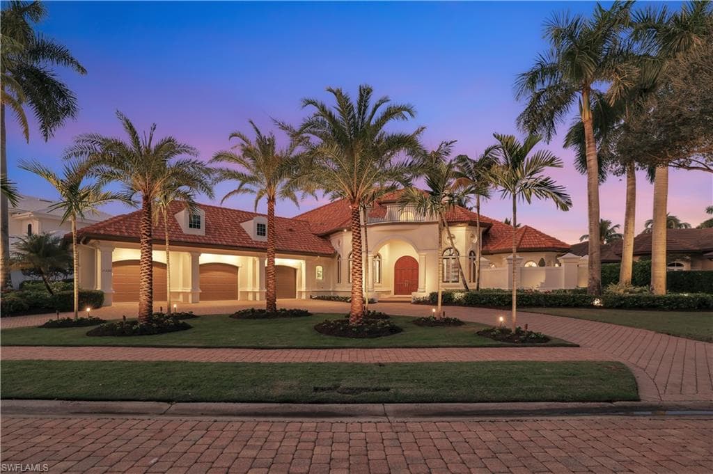 8728 Purslane DR NAPLES, FL 34109
