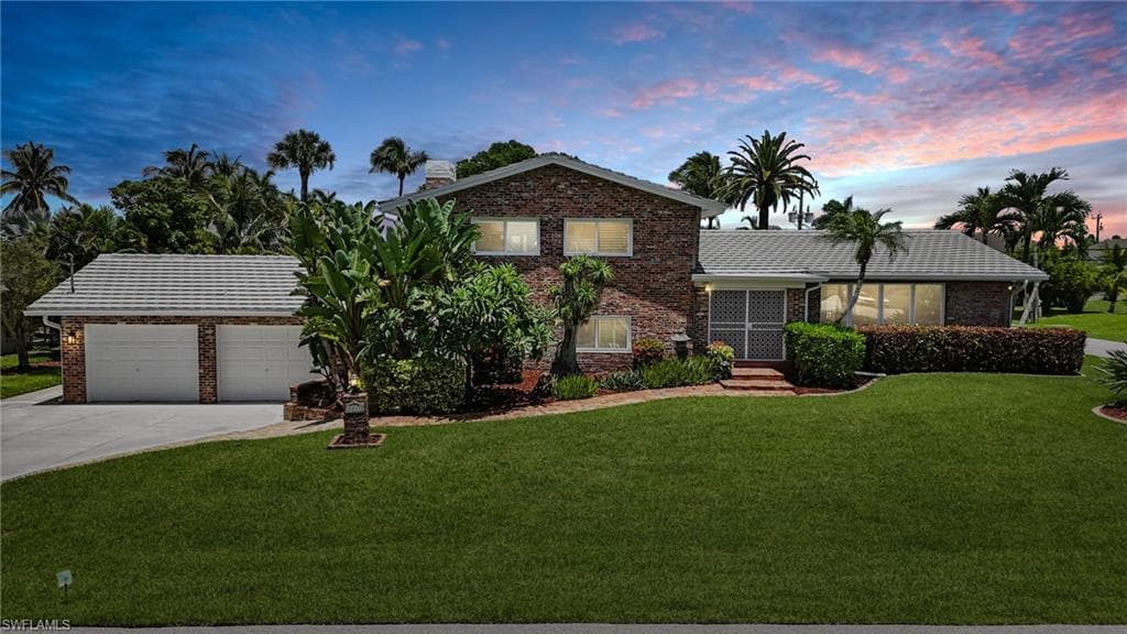 5219 SW 2nd PL CAPE CORAL, FL 33914