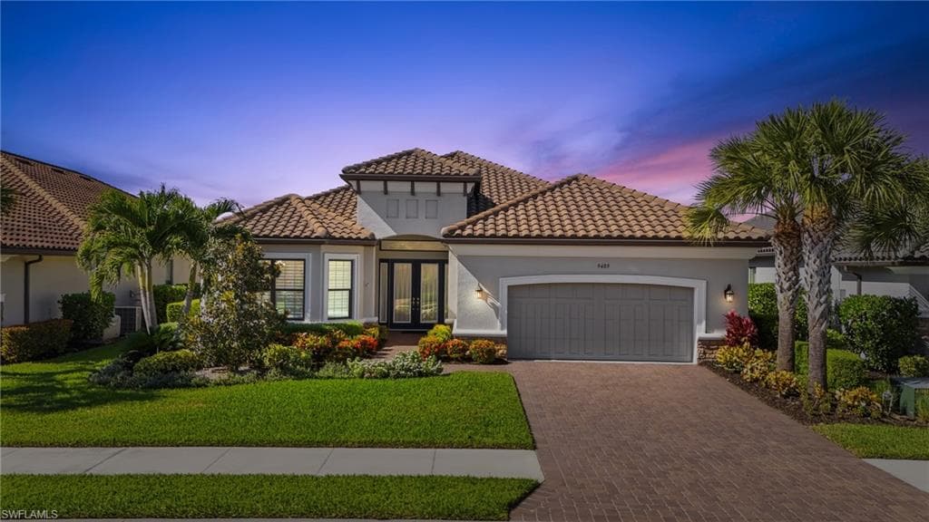 9489 Montelanico LOOP NAPLES, FL 34119