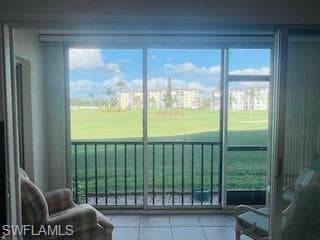 41 High Point CIR S 104 NAPLES, FL 34103