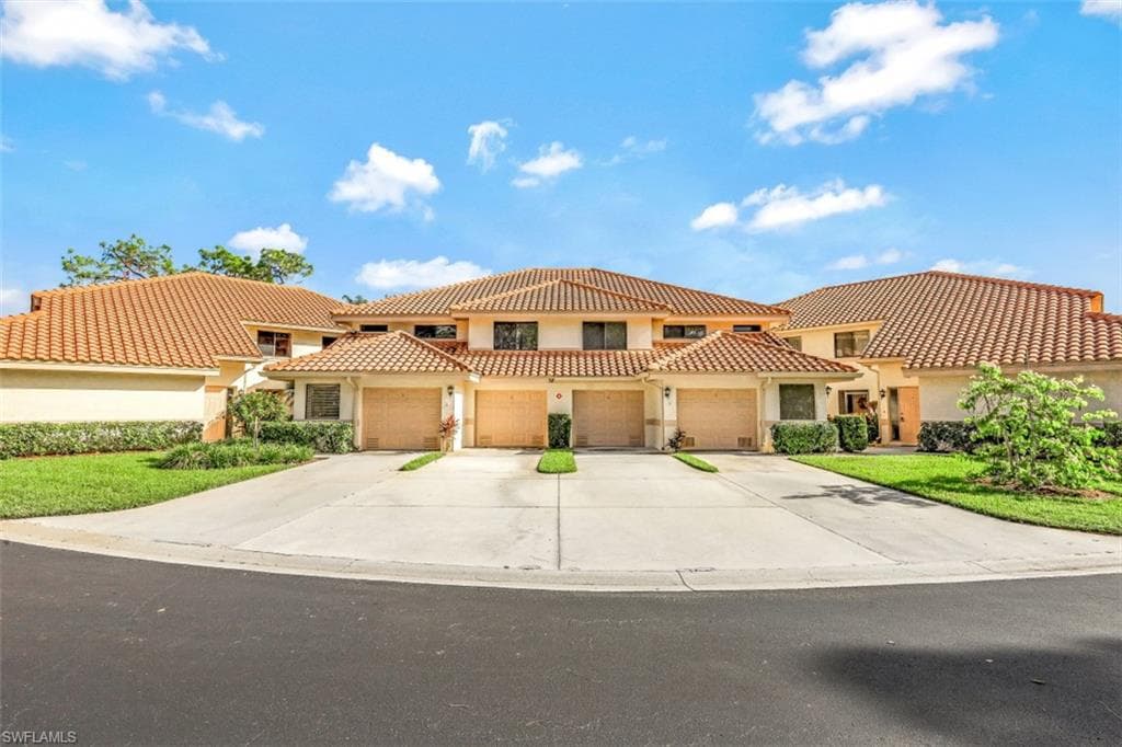 78 Bennington DR 5-8 NAPLES, FL 34104