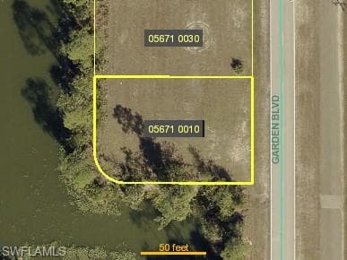 3328 Garden BLVD CAPE CORAL, FL 33909