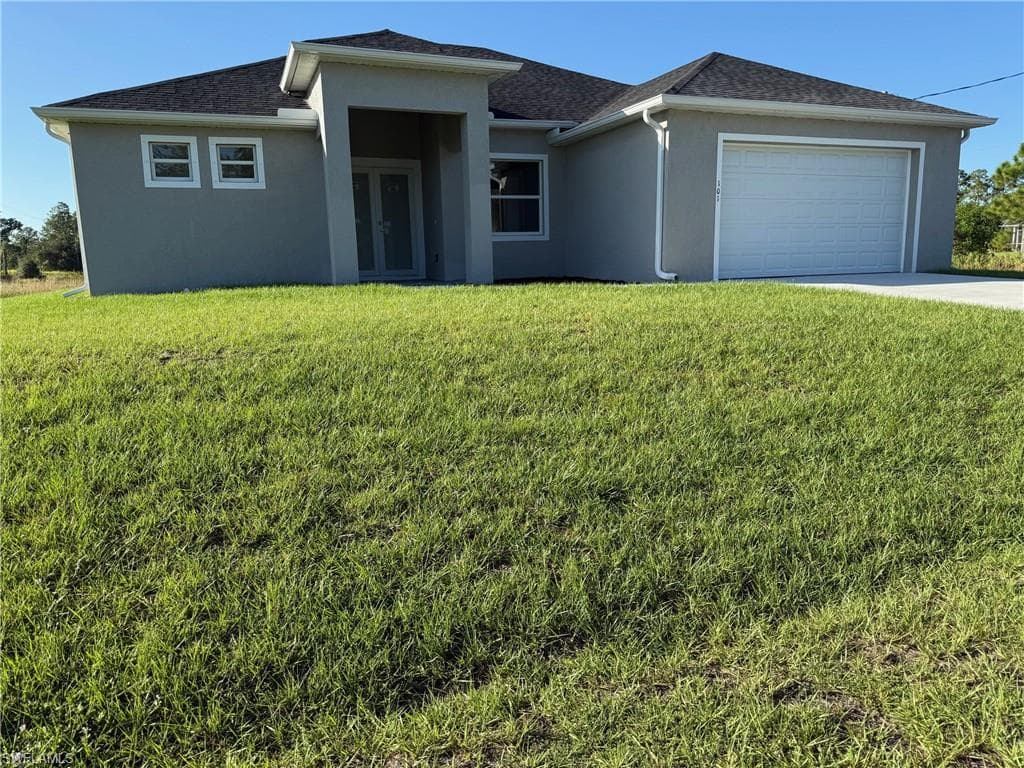 101 W 17th ST LEHIGH ACRES, FL 33972