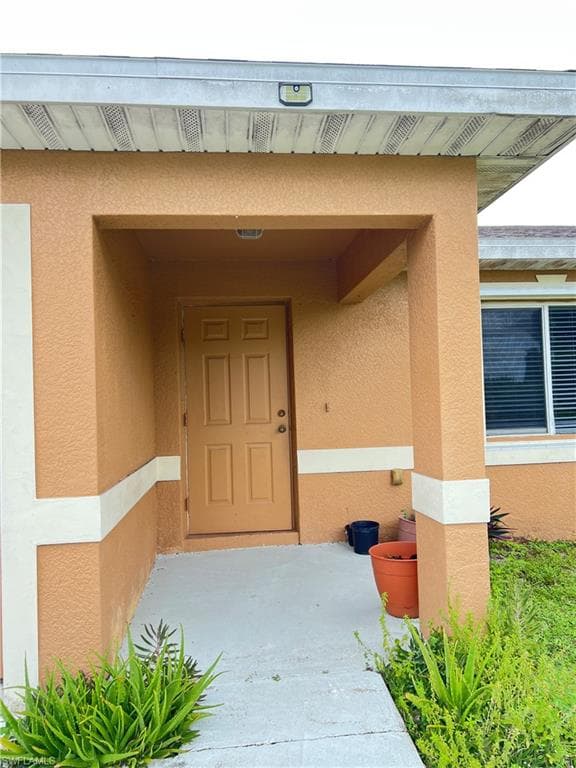 2417 Quentin AVE S LEHIGH ACRES, FL 33319