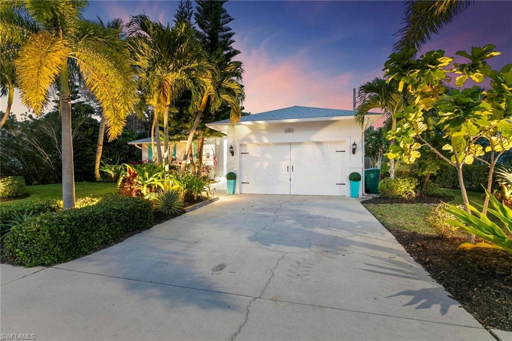 299 Heathwood DR MARCO ISLAND, FL 34145