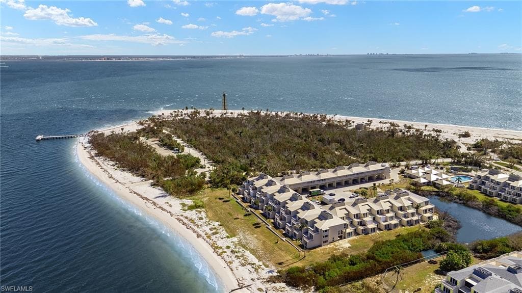 200 Periwinkle WAY 319 SANIBEL, FL 33957