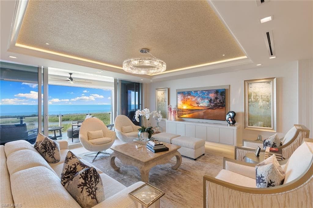 6897 Grenadier BLVD 1202 NAPLES, FL 34108