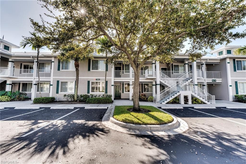 7955 Mahogany Run LN 514 NAPLES, FL 34113