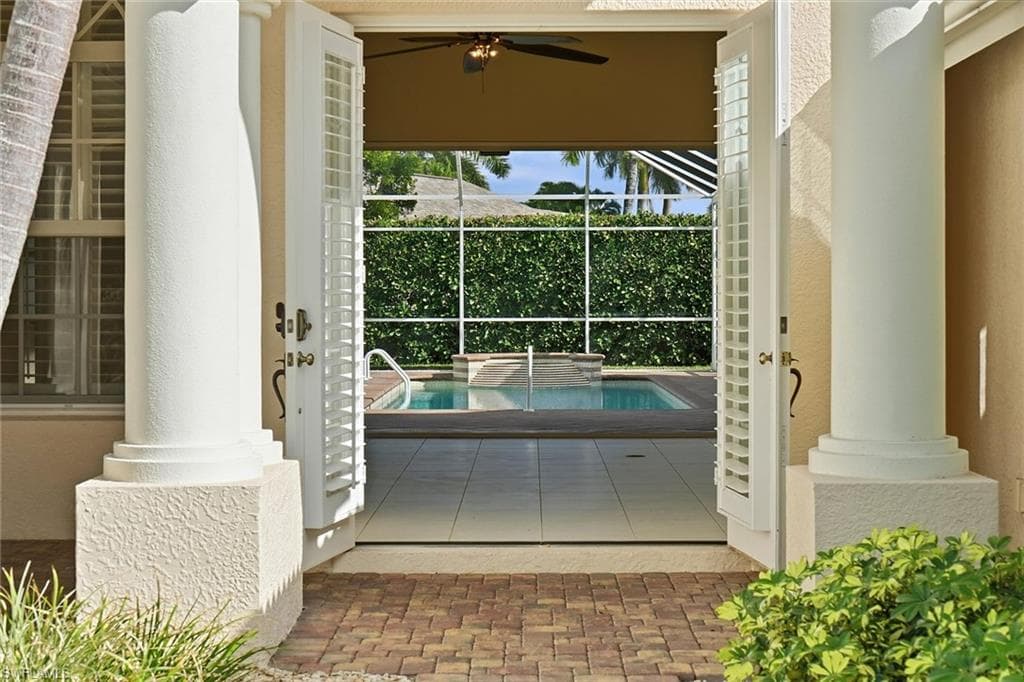 1134 Briarwood BLVD NAPLES, FL 34104