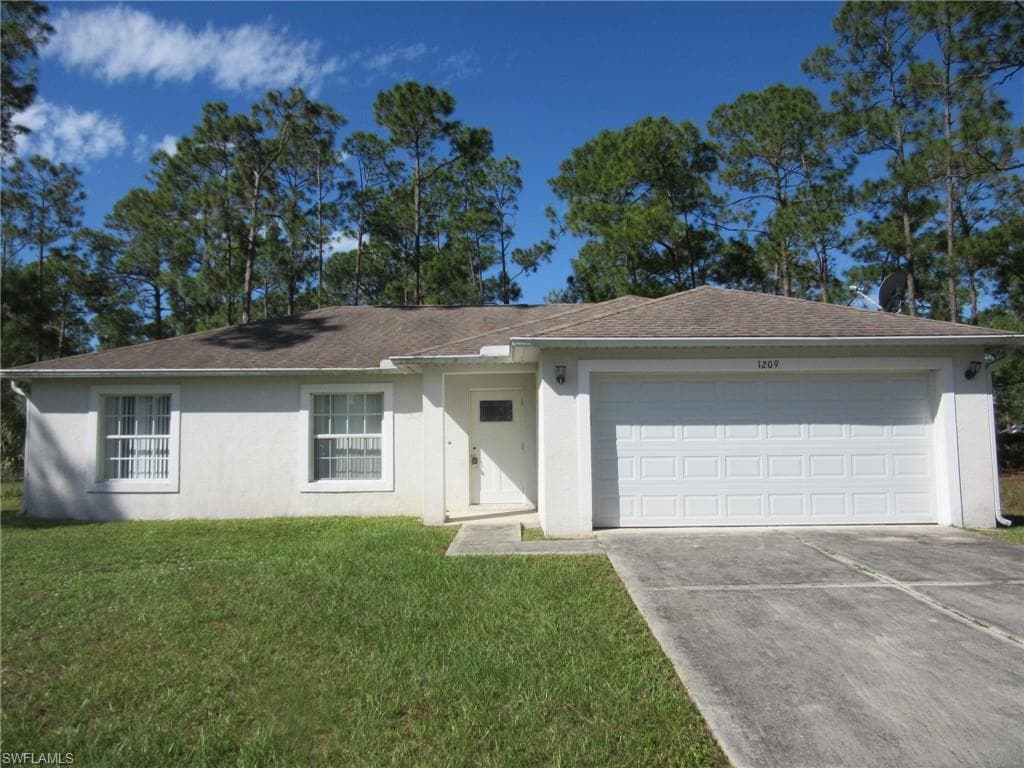 1209 Lake AVE LEHIGH ACRES, FL 33972