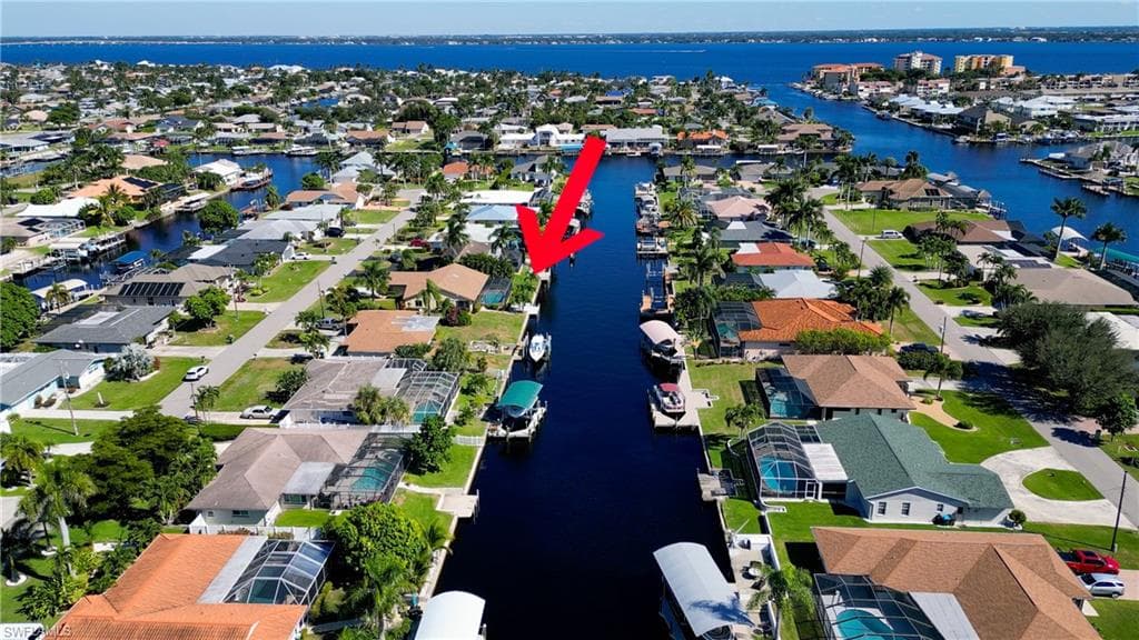 1712 SE 39th TER CAPE CORAL, FL 33904