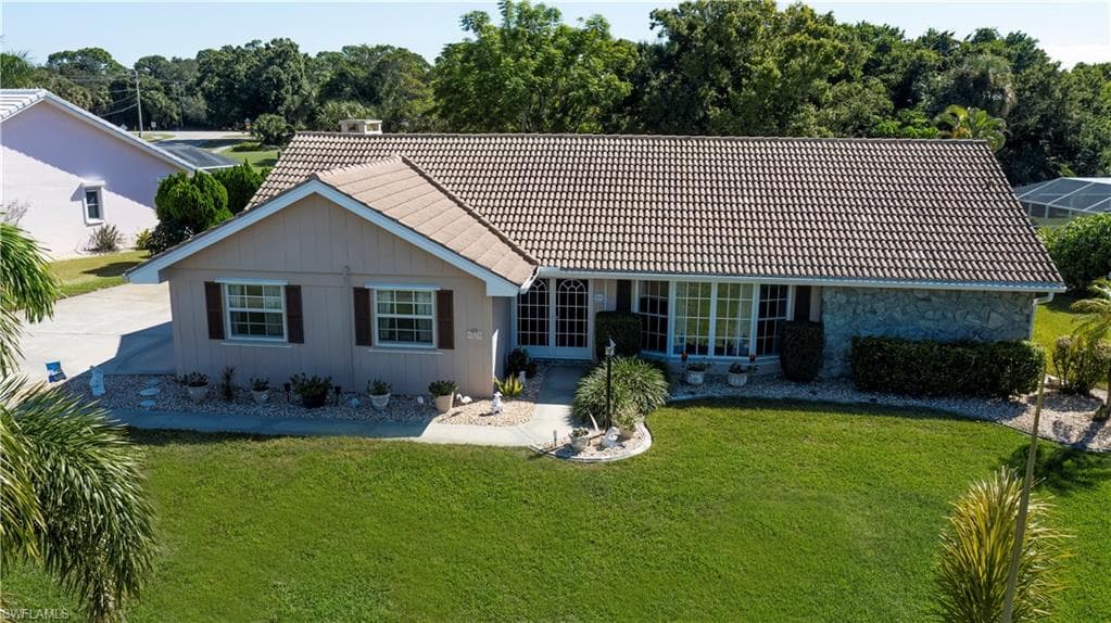 4210 Yarmouth CT NORTH FORT MYERS, FL 33903