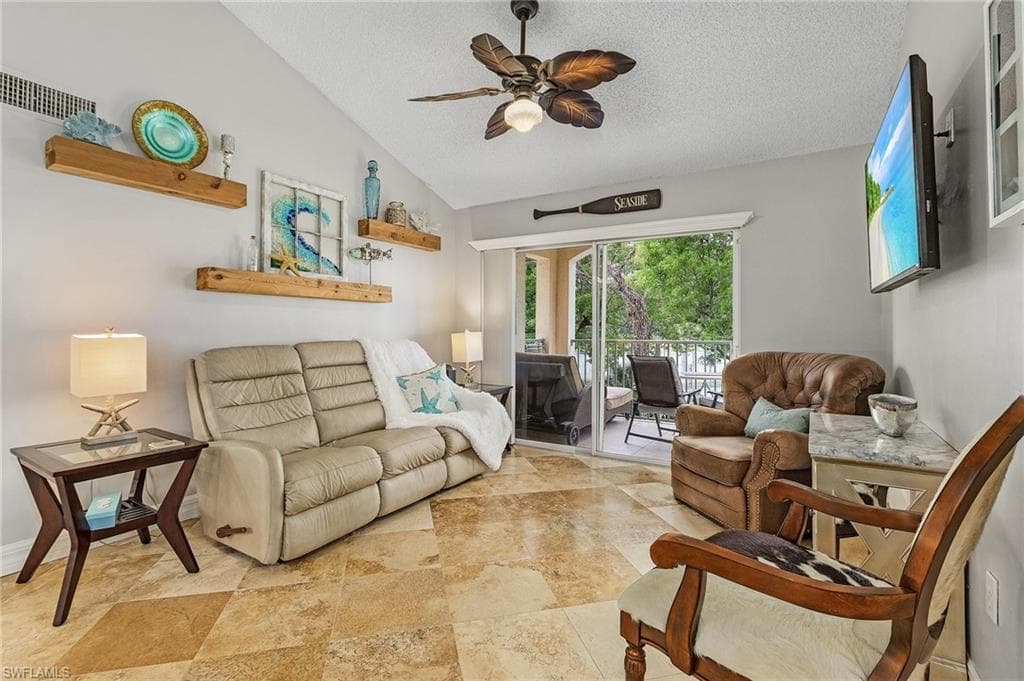 1180 Wildwood Lakes BLVD 208 NAPLES, FL 34104