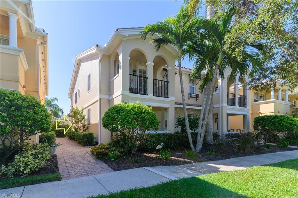 8044 Josefa WAY NAPLES, FL 34114