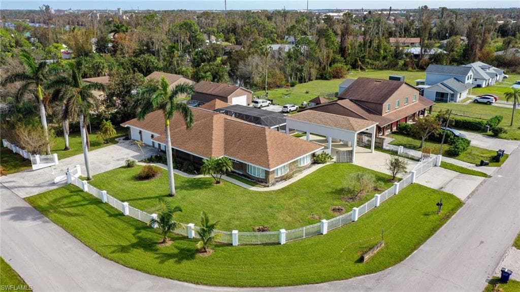 17435 W Carnegie CIR FORT MYERS, FL 33967