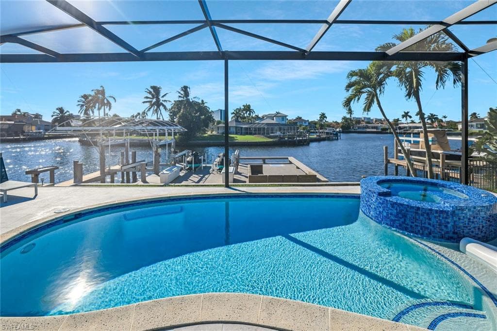 50 Copperfield CT MARCO ISLAND, FL 34145