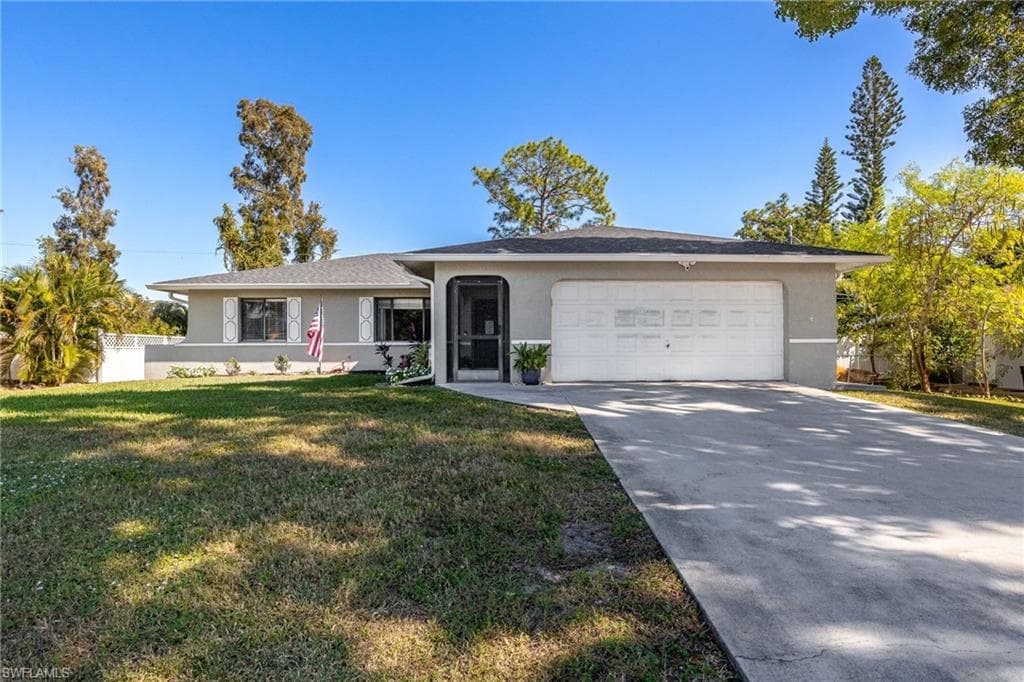 18613 Bradenton RD FORT MYERS, FL 33967