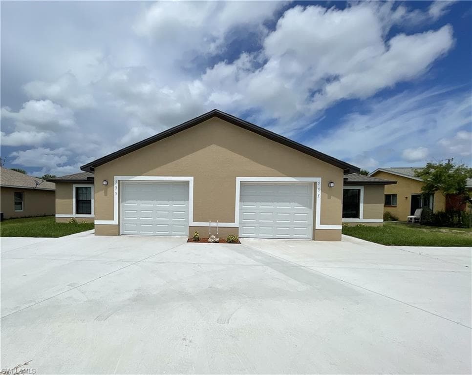 533 SE 6th PL CAPE CORAL, FL 33990