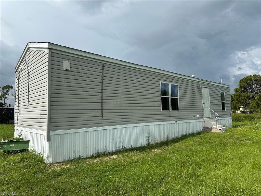 8086 Heck DR 7 NORTH FORT MYERS, FL 33917