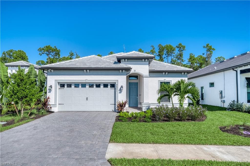 9541 Caymas TER NAPLES, FL 34114