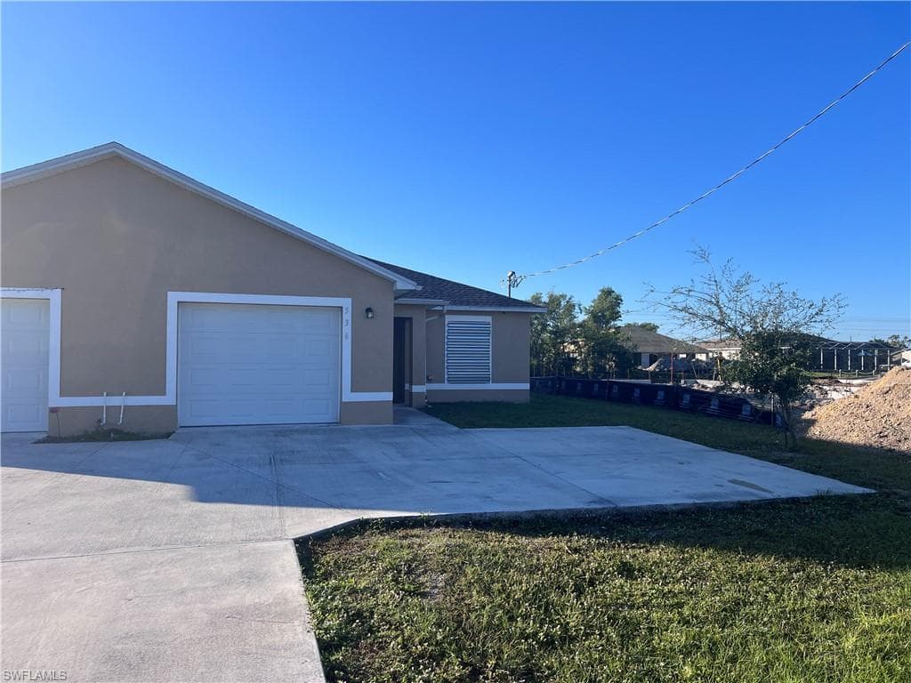 538 SE 6th TER CAPE CORAL, FL 33990