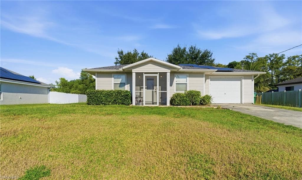 4151 Garden BLVD CAPE CORAL, FL 33909