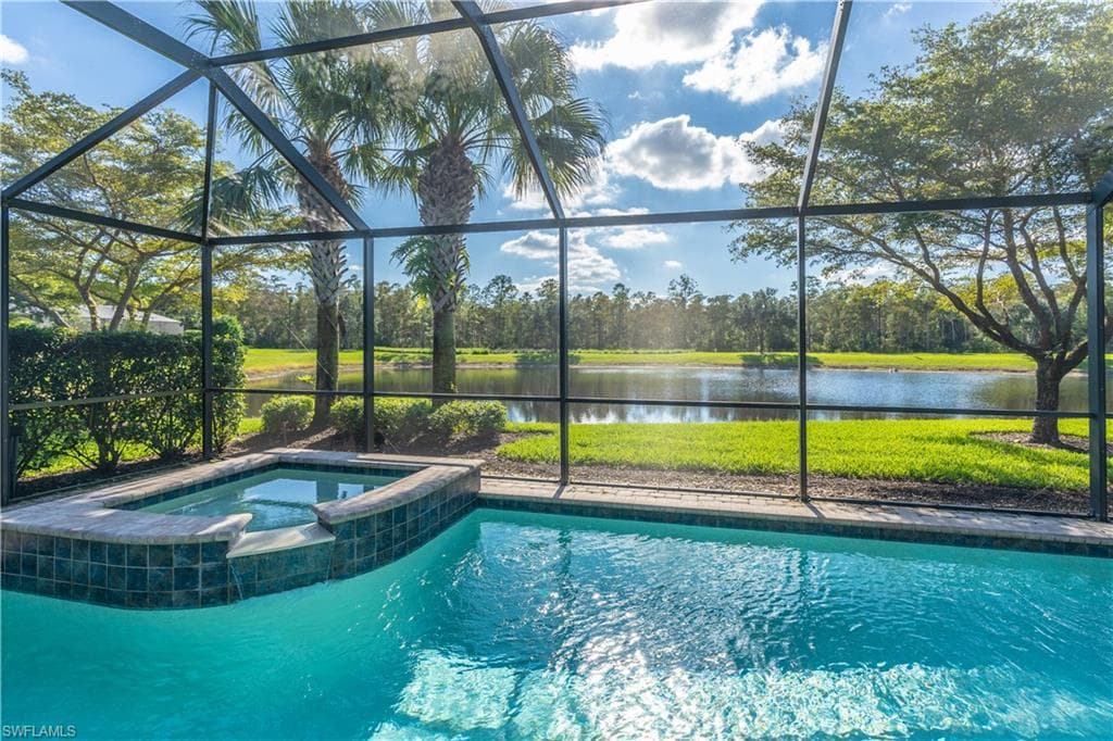 7355 Mockingbird CT NAPLES, FL 34114