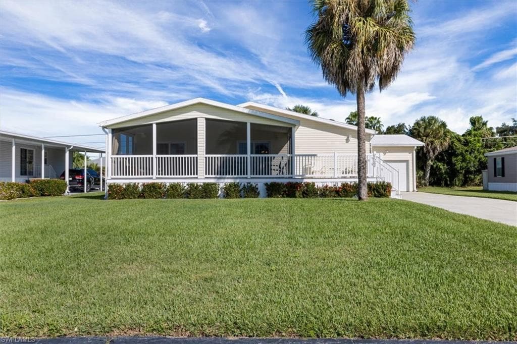 27268 Bourbonniere DR BONITA SPRINGS, FL 34135